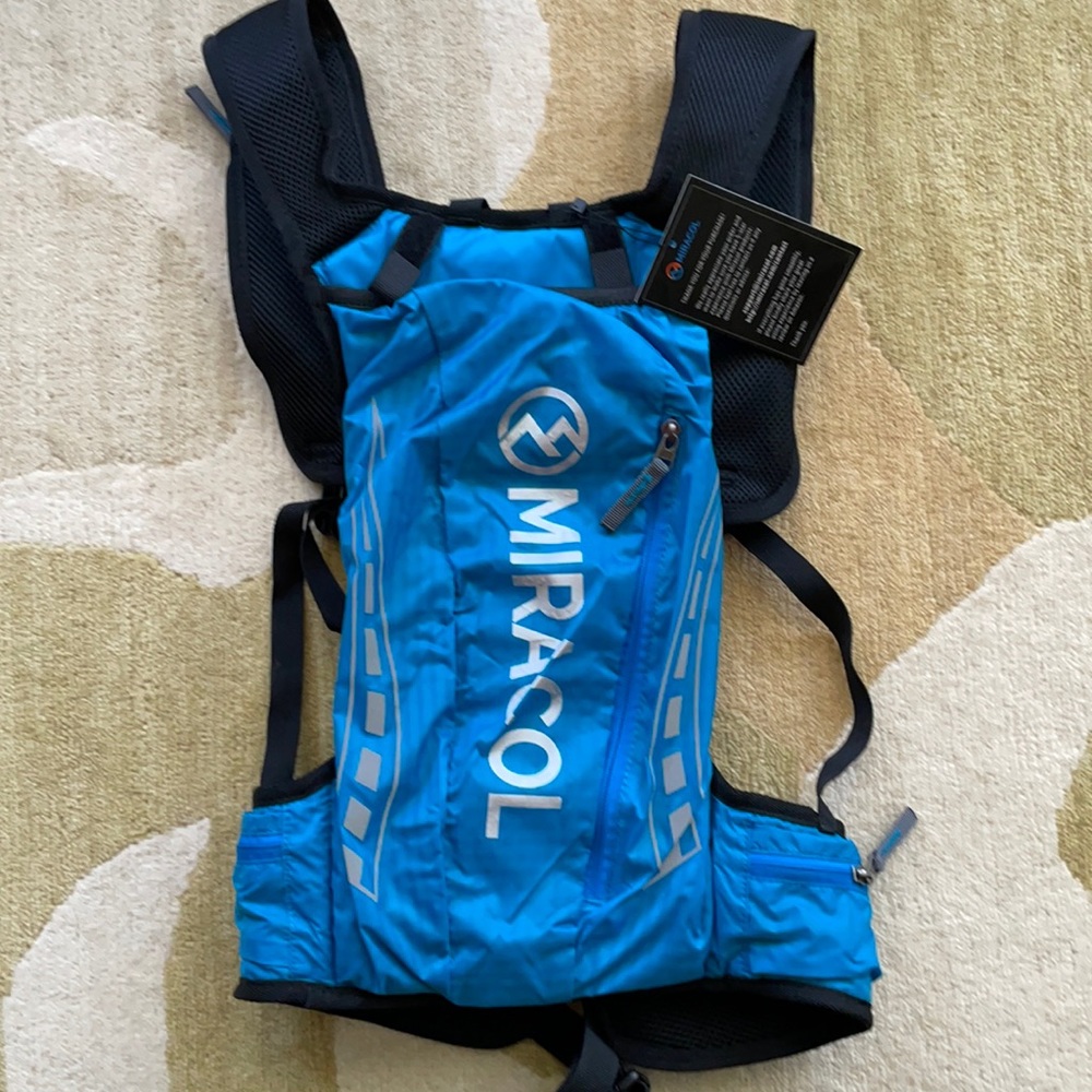 Miracol Hydration Backpack